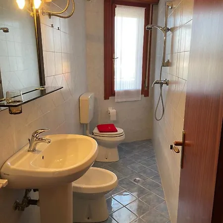 Canaima Apartman *